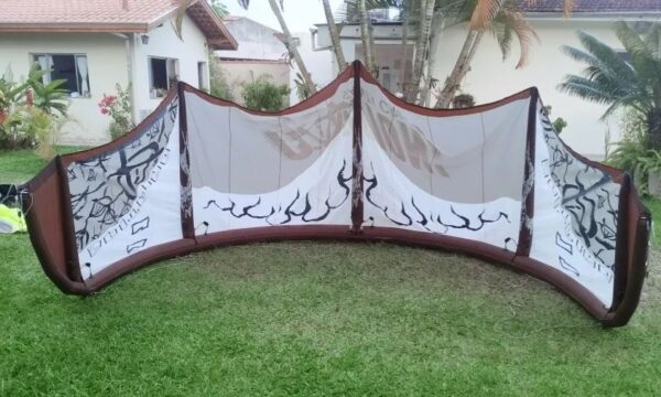 2 Kites Caution/spitfire 11m/13m - 2011 - VENDIDO! - Imagem 5